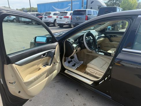Used 2010 Acura TL w/ Technology Package image 9