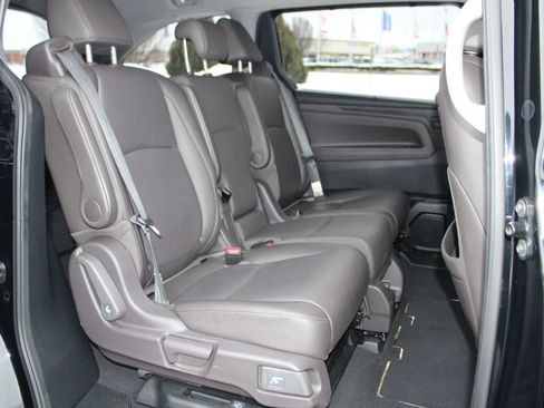 Used 2019 Honda Odyssey Elite image 13