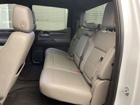 Used 2023 GMC Sierra 1500 SLT w/ SLT Premium Package image 23