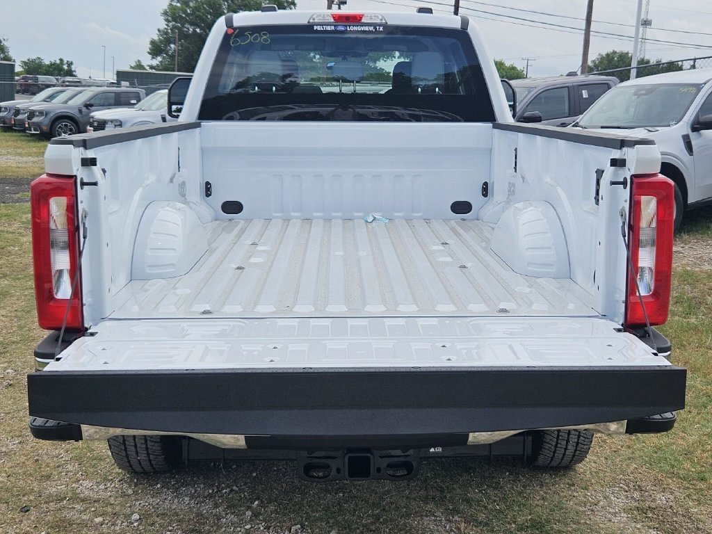 New 2026 Ford F250 XL w/ FX4 Off-Road Package AWD/4WD image 10
