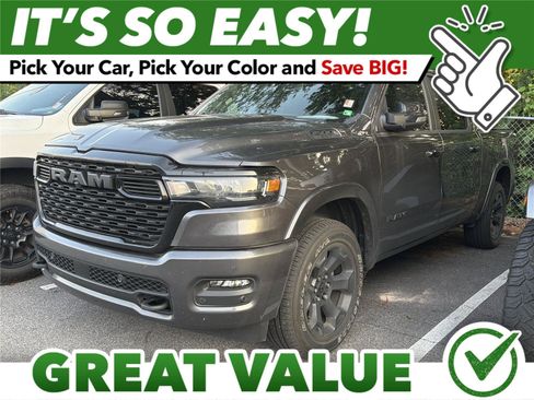Used 2025 RAM 1500 Big Horn AWD/4WD image 1