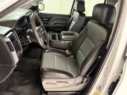 Used 2018 Chevrolet Silverado 1500 W/T RWD image 42