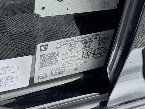 Used 2021 GMC Sierra 3500 Denali w/ Denali Ultimate Package image 38