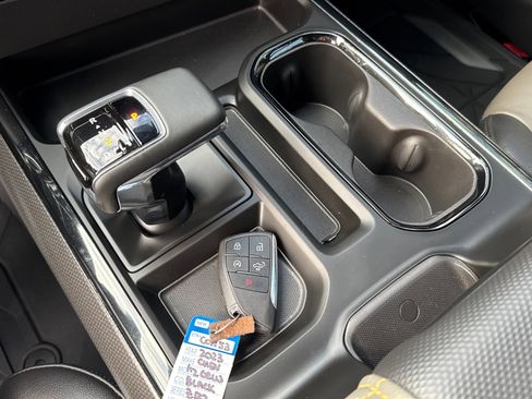 Used 2023 Chevrolet Silverado 1500 ZR2 w/ Technology Package image 16