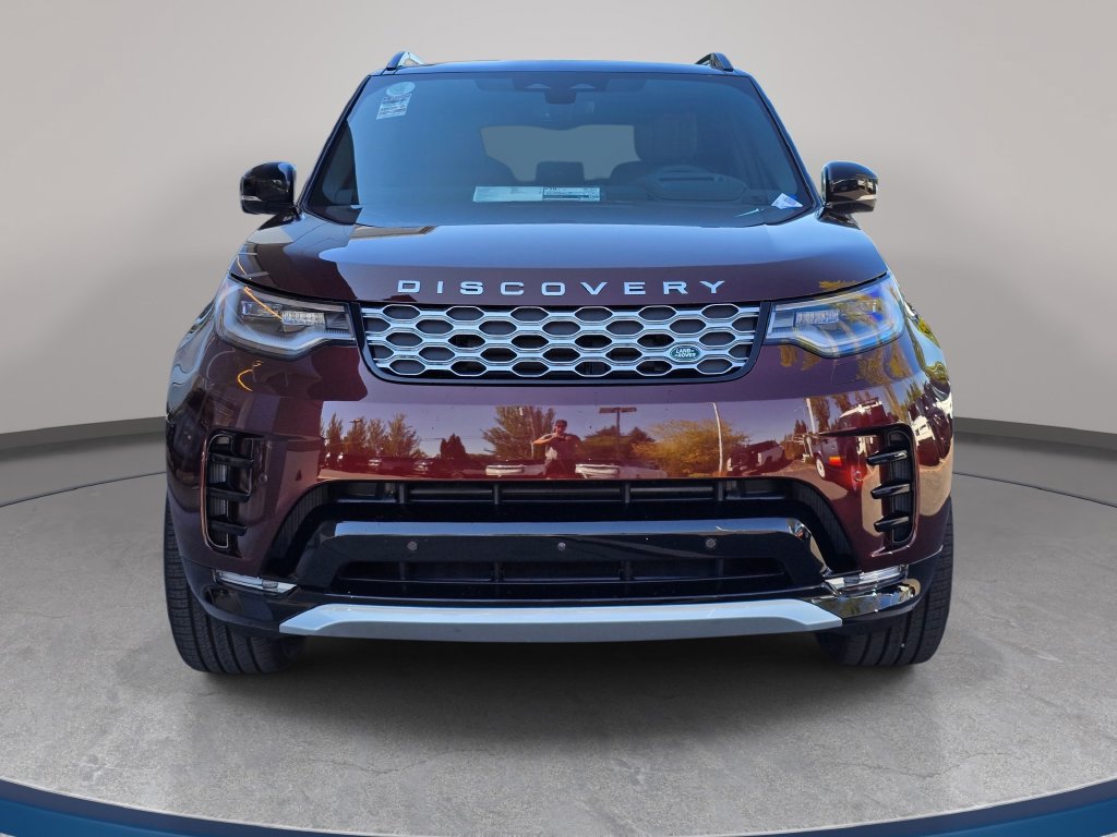 New 2026 Land Rover Discovery Limited Edition AWD/4WD image 2