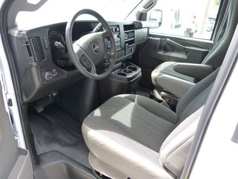 Used 2024 GMC Savana 2500 w/ Driver Convenience Package image 28