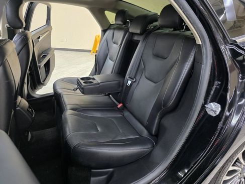 Used 2018 Ford Fusion Titanium FWD image 23