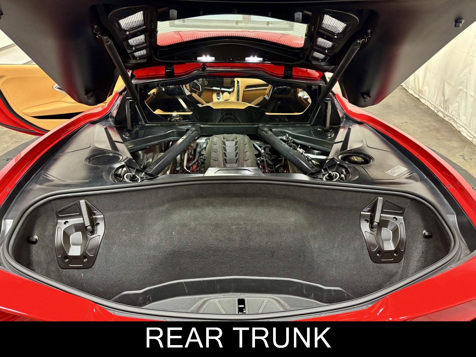 Used 2024 Chevrolet Corvette Stingray Premium Cpe w/ Z51 Performance Package RWD image 43