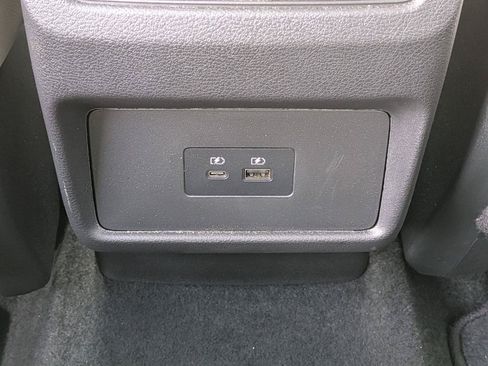 Used 2023 Nissan Rogue SL FWD image 33