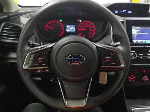 Used 2018 Subaru Impreza 2.0i Premium image 10