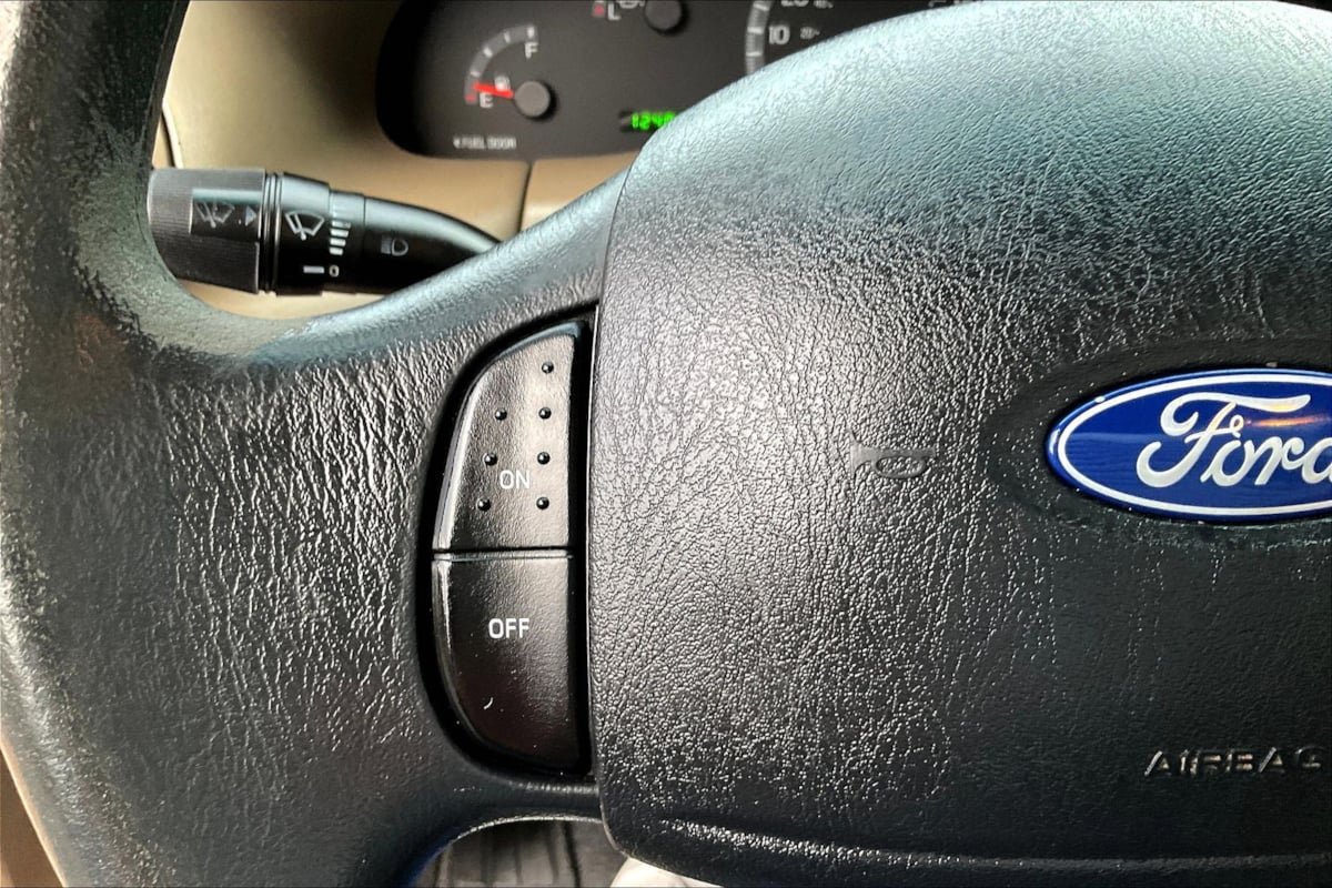 Used 2003 Ford F150 XL RWD image 12