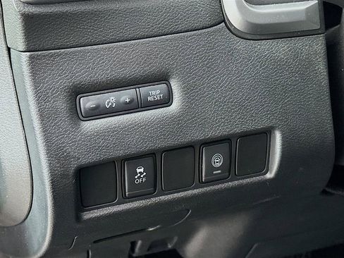 Used 2020 Nissan Murano S w/ Technology Package image 11