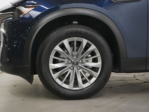 Certified 2024 MAZDA CX-90 3.3 Turbo w/ Preferred Plus AWD/4WD image 31