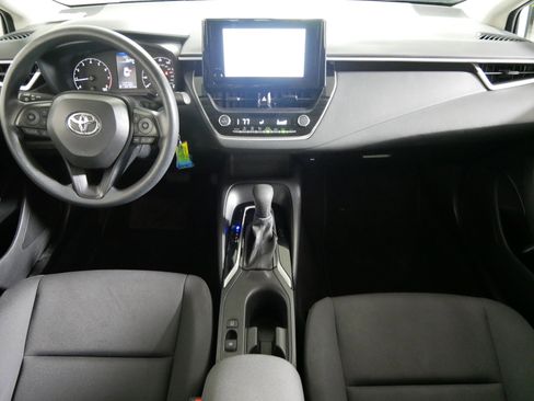 Used 2024 Toyota Corolla LE image 10