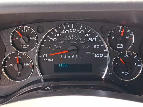 Used 2025 Chevrolet Express 2500 w/ Driver Convenience Package RWD image 20