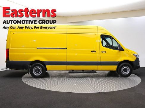 Used 2021 Mercedes-Benz Sprinter 2500 w/ Acoustic Package image 4