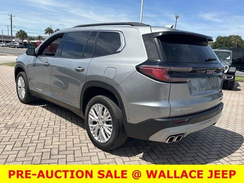 Used 2024 GMC Acadia Elevation w/ Super Cruise Package FWD image 12