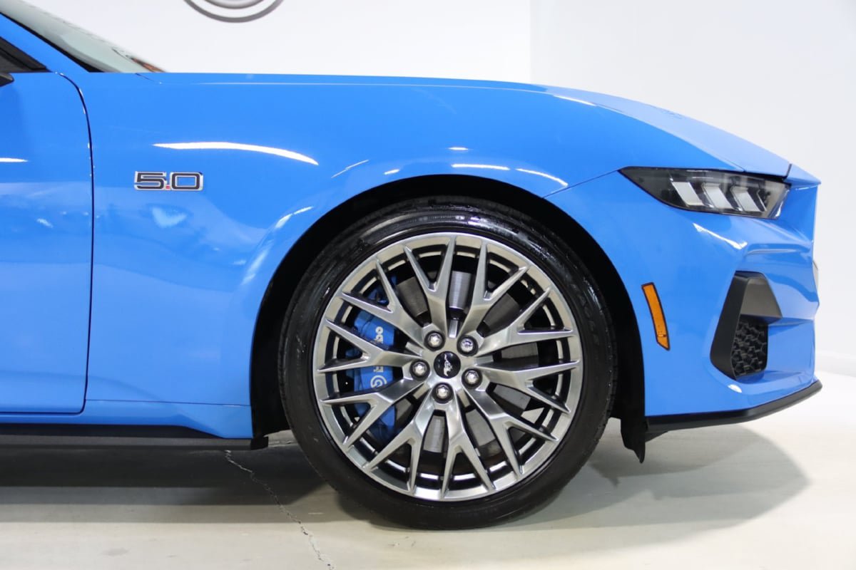 Used 2024 Ford Mustang GT Premium RWD image 13