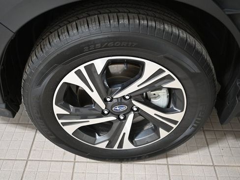 Certified 2024 Subaru Crosstrek 2.0i Premium image 17