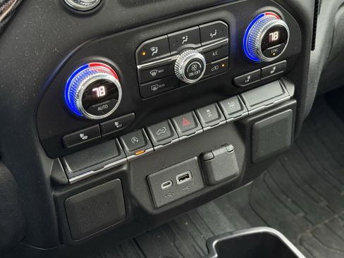 Used 2021 GMC Sierra 1500 SLE image 20