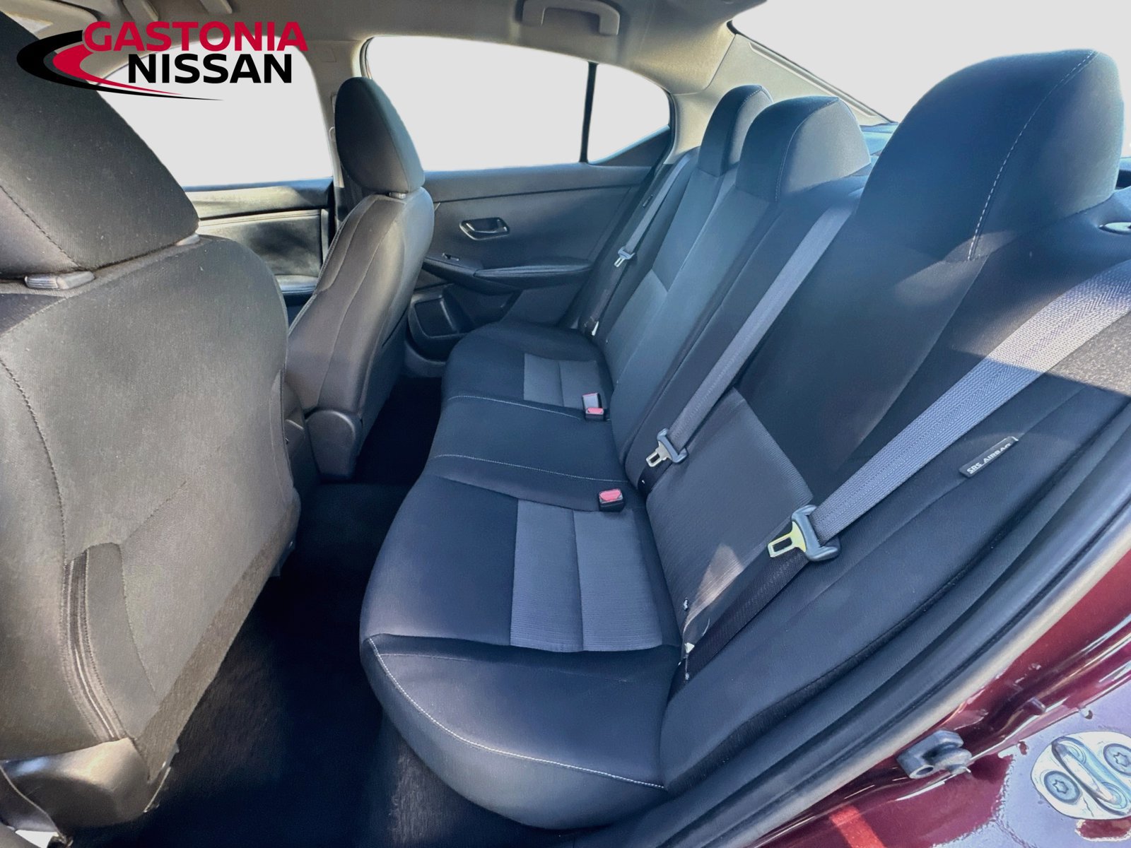 Used 2024 Nissan Sentra SV FWD image 32