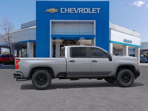 New 2026 Chevrolet Silverado 2500 ZR2 image 5