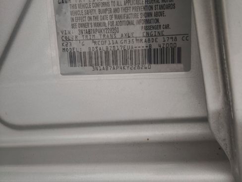 Used 2019 Nissan Sentra S image 18