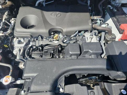 Certified 2025 Toyota RAV4 XLE image 32