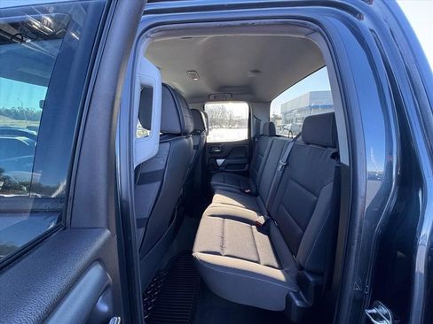 Used 2019 Chevrolet Silverado 1500 LT image 11