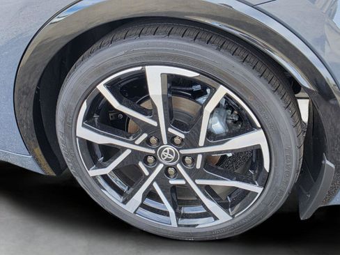 New 2026 Toyota Prius Plug-In Hybrid image 10