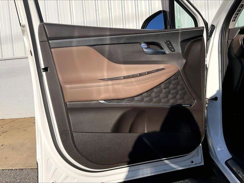 Used 2023 Hyundai Santa Fe Limited image 28