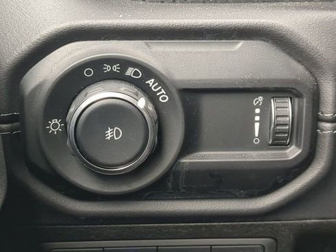 Used 2025 Jeep Wrangler Unlimited Rubicon 4xe w/ Convenience Group image 26