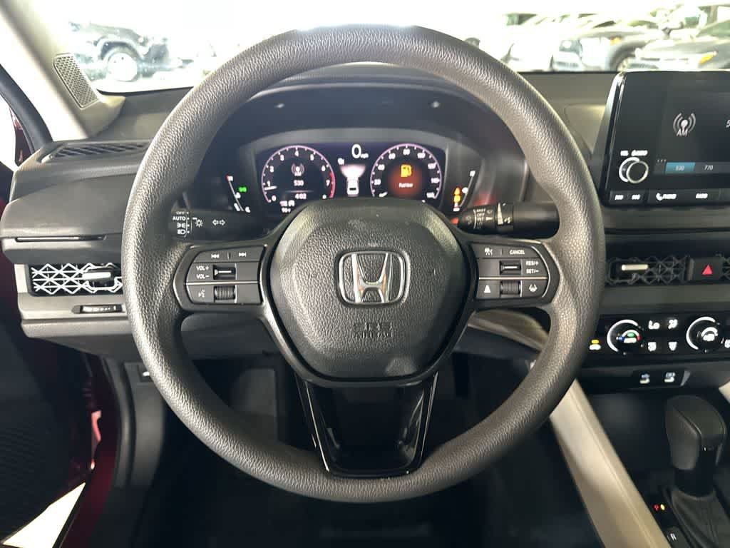 Used 2025 Honda Accord SE image 14