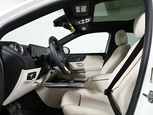 Certified 2026 Mercedes-Benz GLA 250 GLA 250 image 3