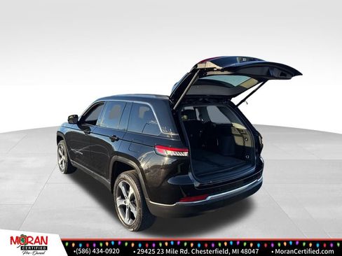 Used 2023 Jeep Grand Cherokee Limited image 31