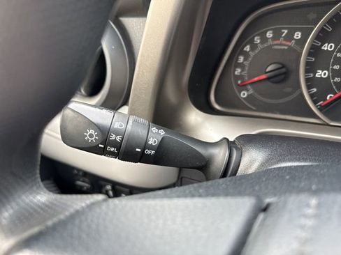 Used 2013 Toyota RAV4 XLE image 19