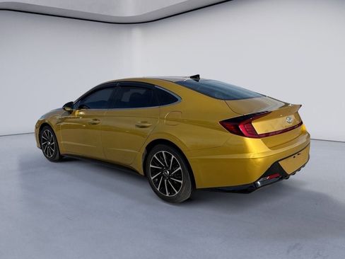 Used 2020 Hyundai Sonata SEL Plus w/ Cargo Package FWD image 3