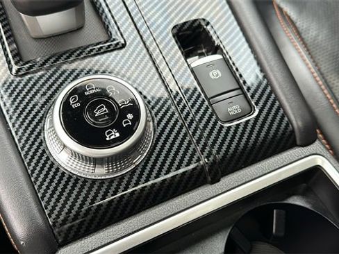 Used 2024 Mitsubishi Outlander SEL image 19