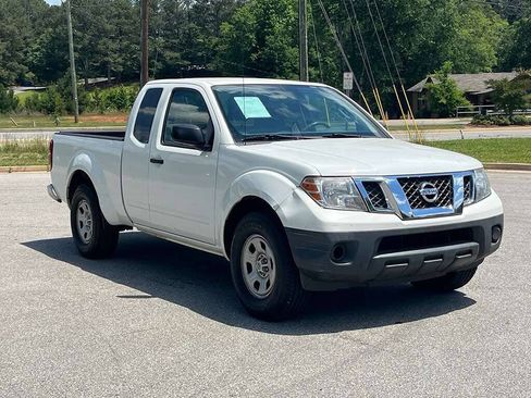Used 2016 Nissan Frontier S RWD image 18