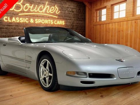 Used 2004 Chevrolet Corvette Convertible w/ Preferred Equipment Group RWD image 1