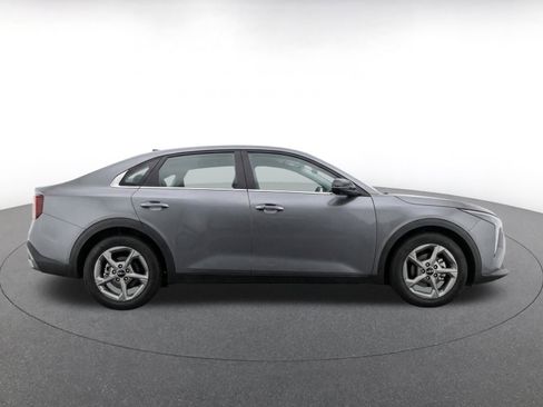 Used 2025 Kia K4 FWD image 10