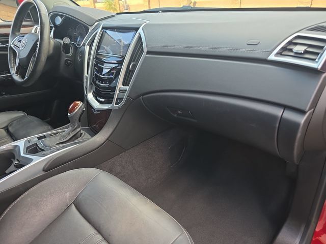 Used 2015 Cadillac SRX Luxury w/ Driver Awareness Package FWD image 30