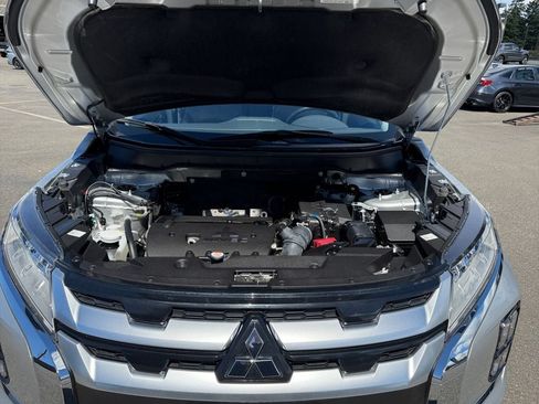 Used 2025 Mitsubishi Outlander Sport AWD image 29