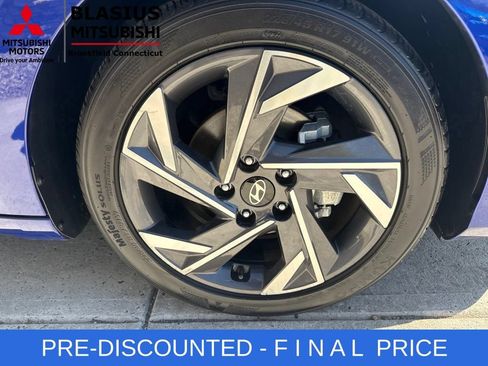 Used 2024 Hyundai Elantra SEL w/ Convenience Package FWD image 63