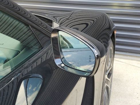 Certified 2025 Porsche Taycan image 28