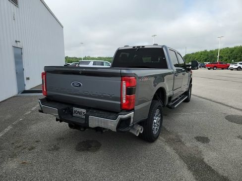 Used 2025 Ford F250 Lariat AWD/4WD image 27