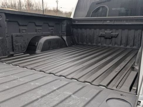 Used 2021 Chevrolet Silverado 1500 RST AWD/4WD image 10