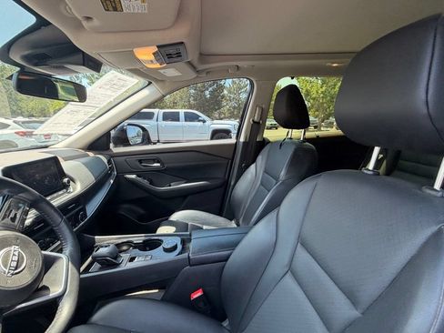 Used 2023 Nissan Rogue SV w/ SV Premium B Package AWD/4WD image 21