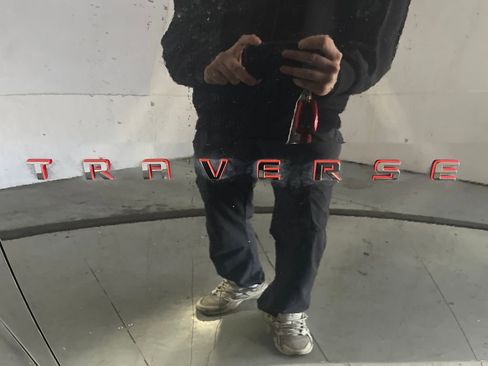 Used 2021 Chevrolet Traverse Premier w/ Redline Edition image 40