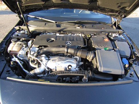 Used 2020 Mercedes-Benz CLA 250 4MATIC image 25